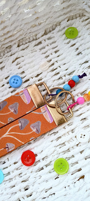 Toadstool Wristlet - a-c-jdesigns