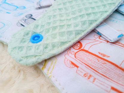 Vintage Car Print Baby Bib Set